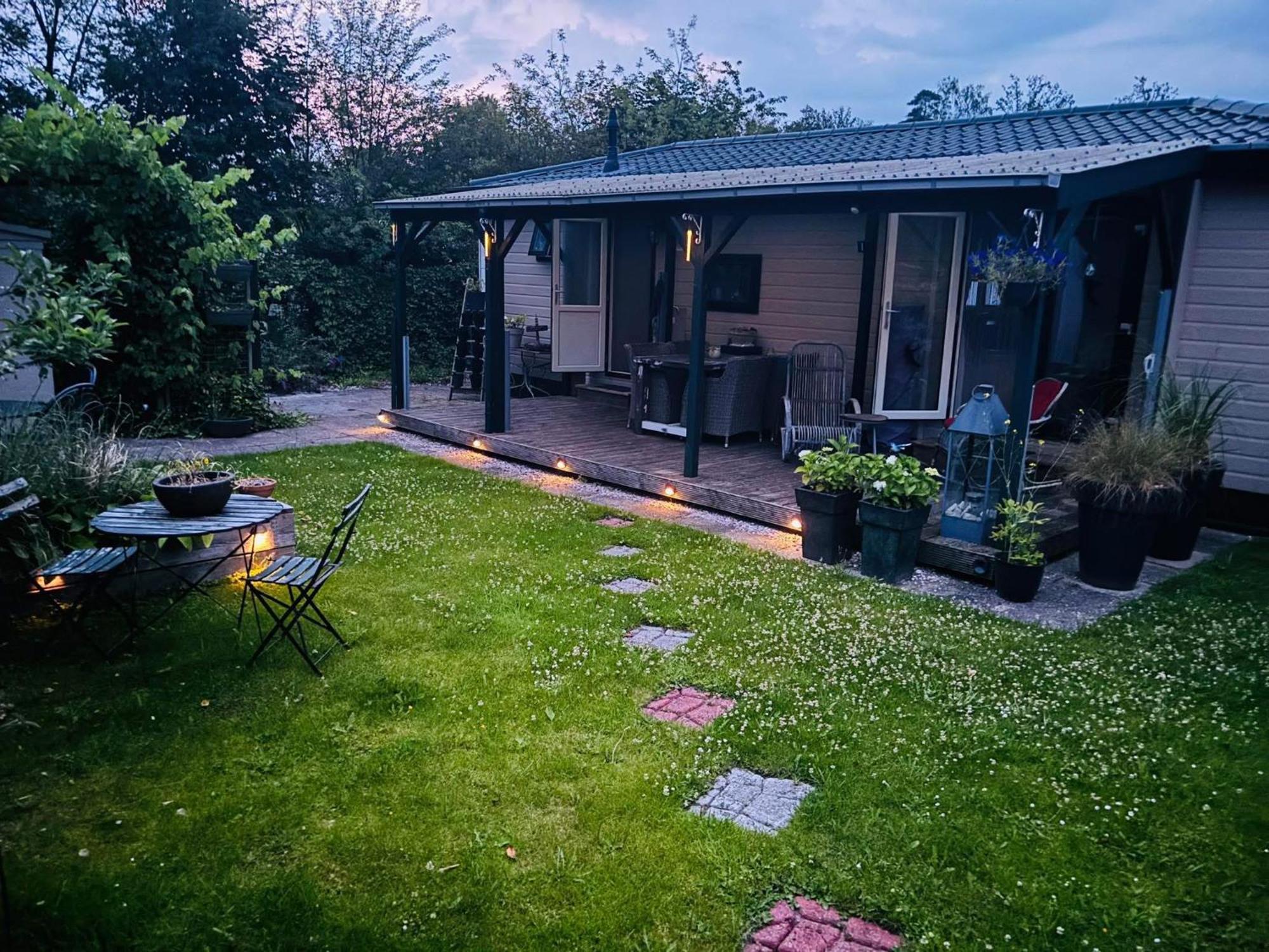Comfortabel Chalet In Nationaal Park Wateren Εξωτερικό φωτογραφία